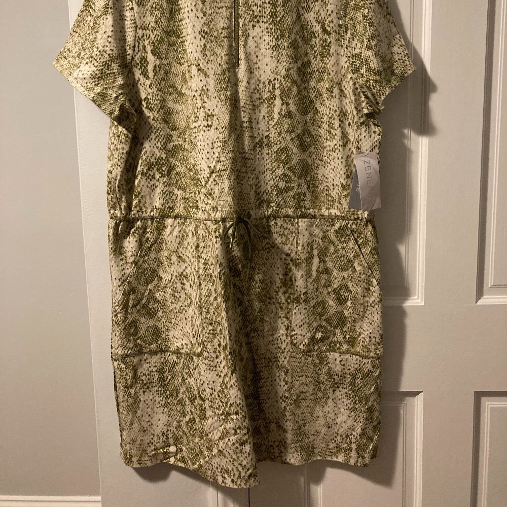 Dress - Picture 4 of 4